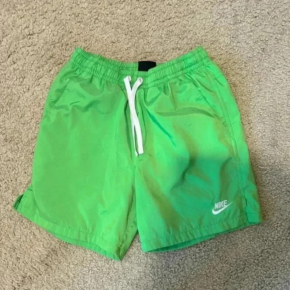 Lime green Nike shorts size small - Picture 1 of 3
